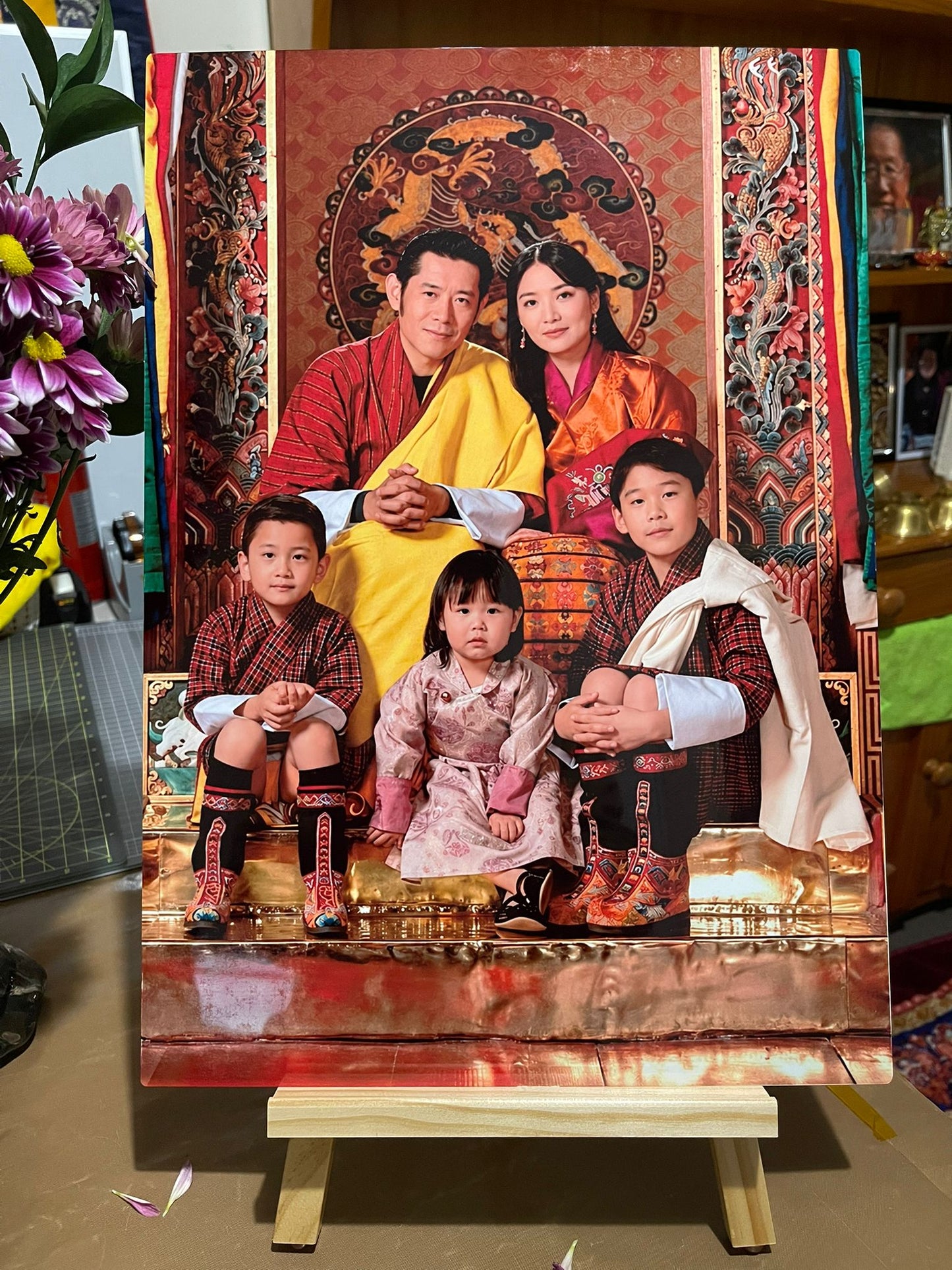 Beloved Royal Family Of Bhutan Kupar.